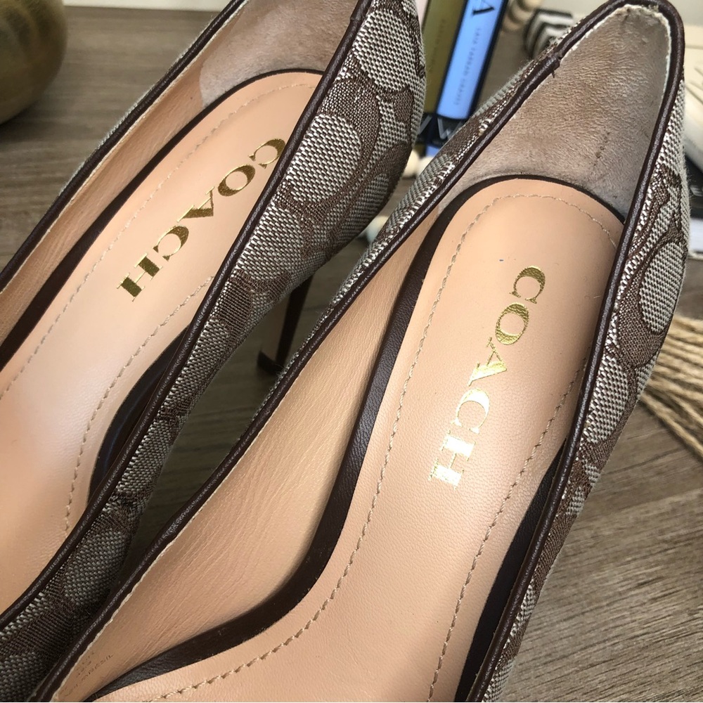 Coach Skyler Pump In Signature Jacquard Brown Pointed Toe Heels 8 - Picture 6 of 12
